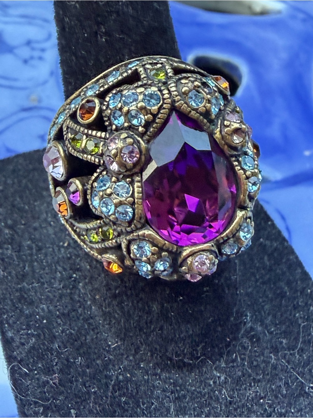Heidi Daus “Confection” Amethyst Swarovski Crystal Statement Ting *Size 7 & 5